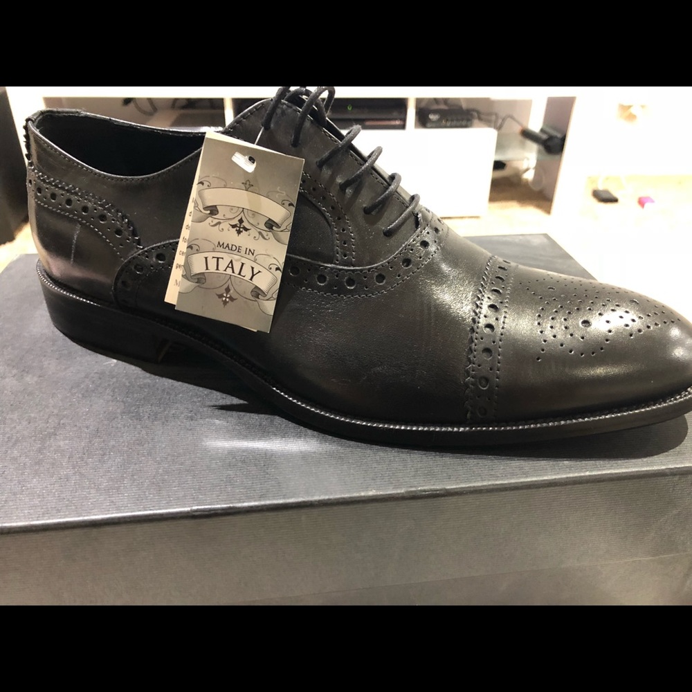 Gordon rush black dress shoes